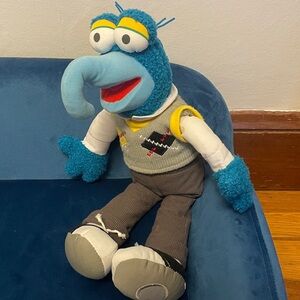 Disney Muppets Gonzo 17" plush